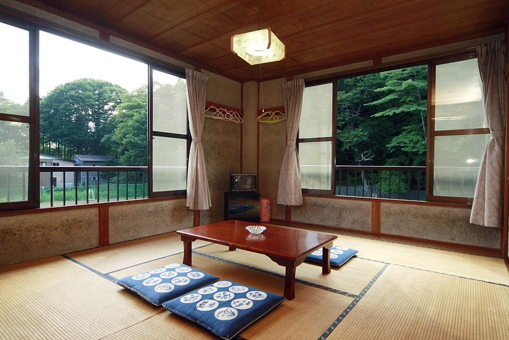 Takanesou Hotel Yamanakako Exterior photo