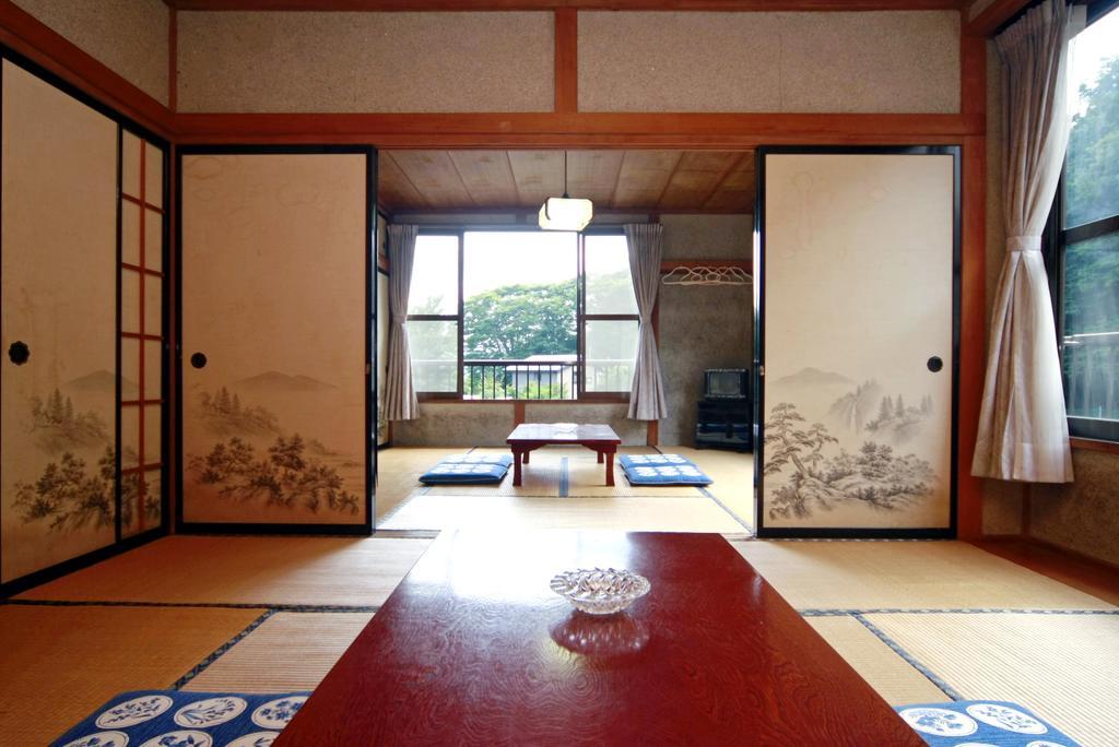 Takanesou Hotel Yamanakako Exterior photo